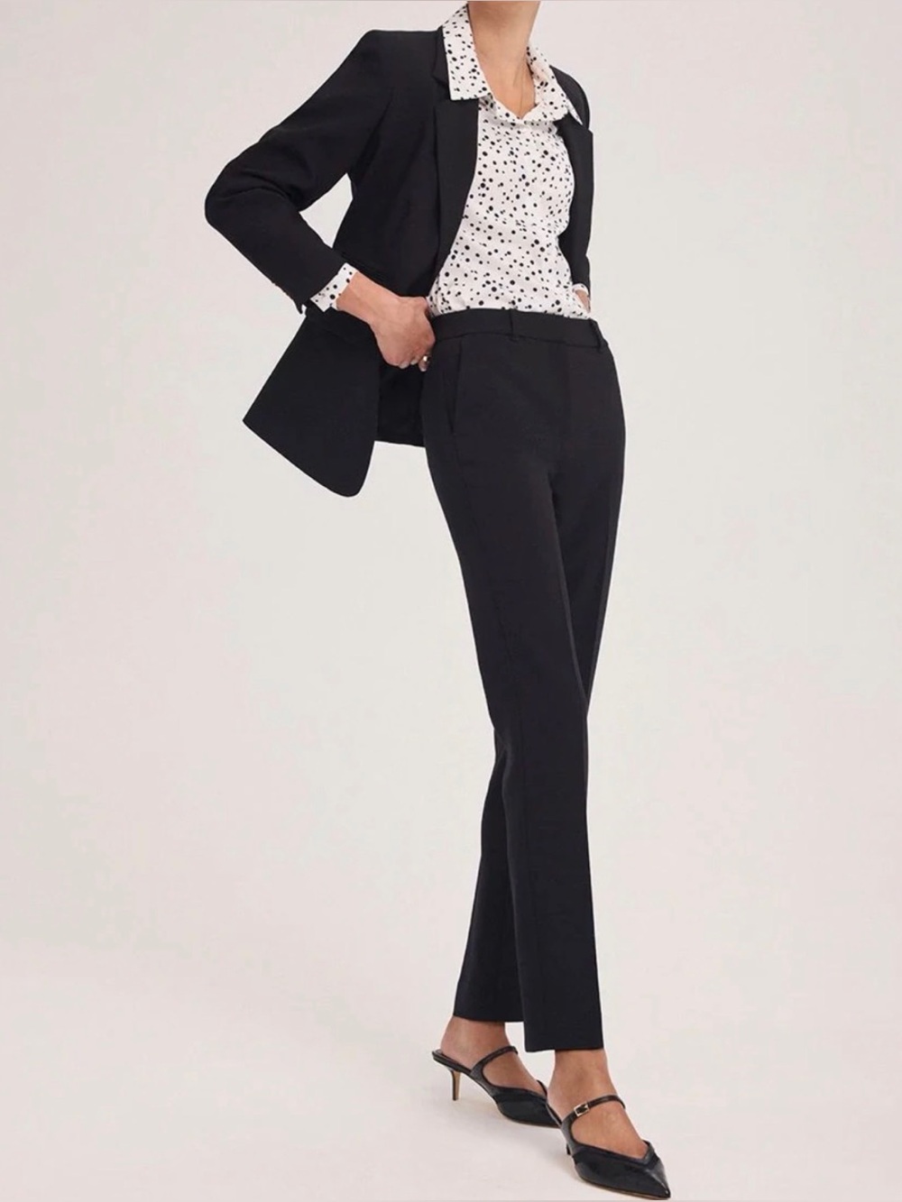 White House Black Market ELLE Slim Black Dress Pants - Sz 12